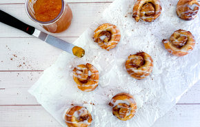2-Ingredient Dough, 5 Easy Recipes!