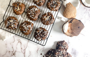 5 EZ Recipes with Cake Mix!