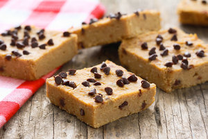 Hungry Girl's Healthy Peanut Butter Blondies