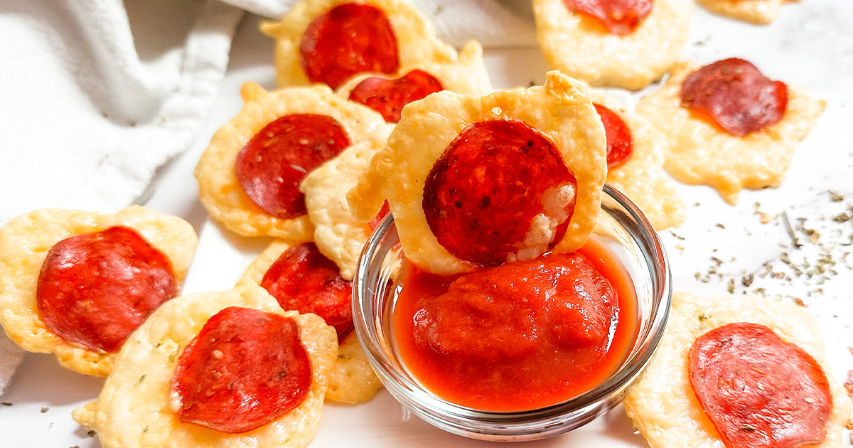 LowCarb Pepperoni Pizza Bites Recipe Hungry Girl