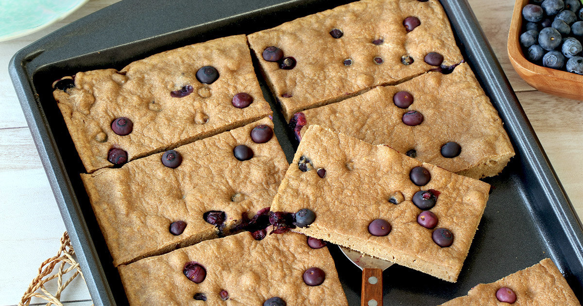 Healthy MakeAhead Breakfast Recipe Blueberry Pancake Bars Hungry Girl