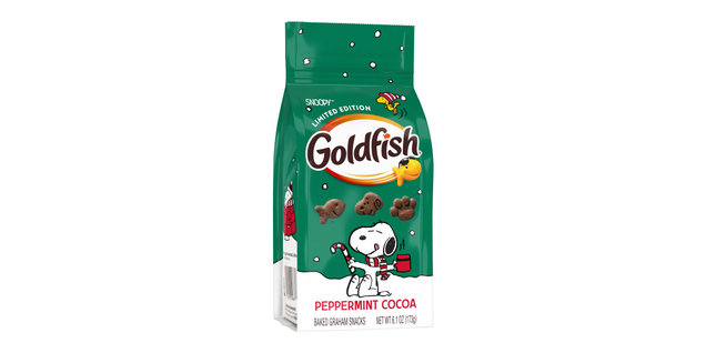 Goldfish Limited Edition Snoopy Peppermint Cocoa Graham Crackers