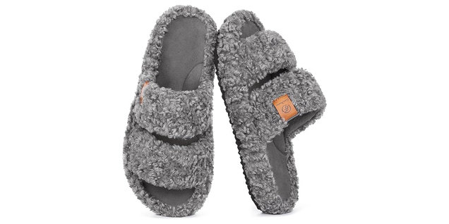 EverFoams Fuzzy Open-Toe Slippers