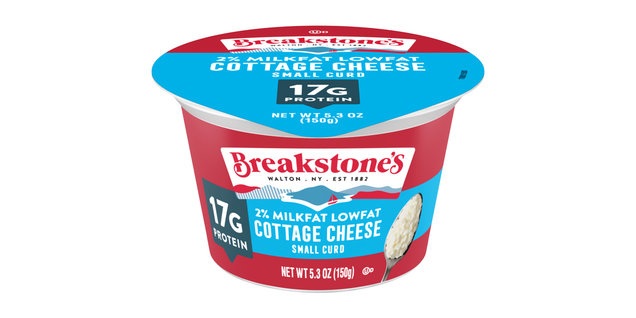 Breakstone Single-Serving 2% Milkfat Lowfat Cottage Cheese