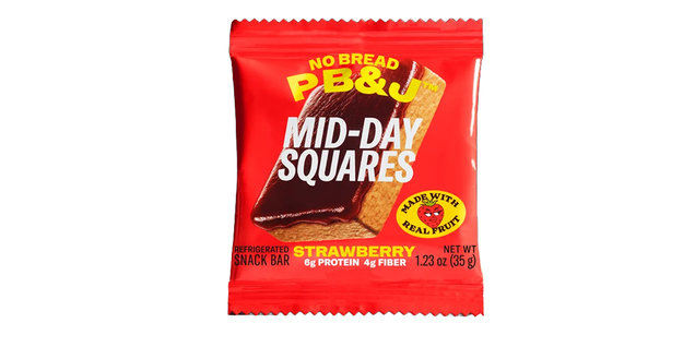 Mid-Day Squares No Bread PB&J in Strawberry