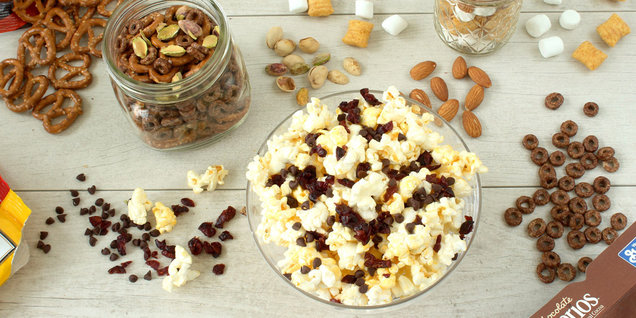 Hungry Girl’s DIY Snack Packs (Save Cash & Calories!)