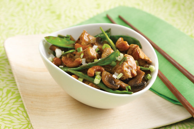 Hungry Girl's Healthy Veggie-Loaded Cashew Chicken Recipe