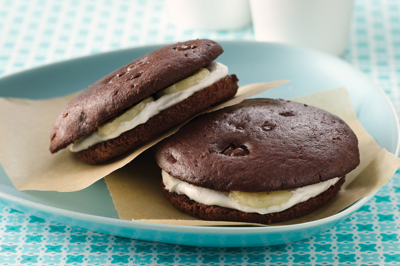 Freezy-Cool Banana Whoopie Pies | Hungry Girl