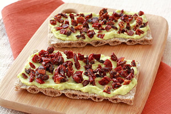 Avocado Tomato Crisps | Hungry Girl