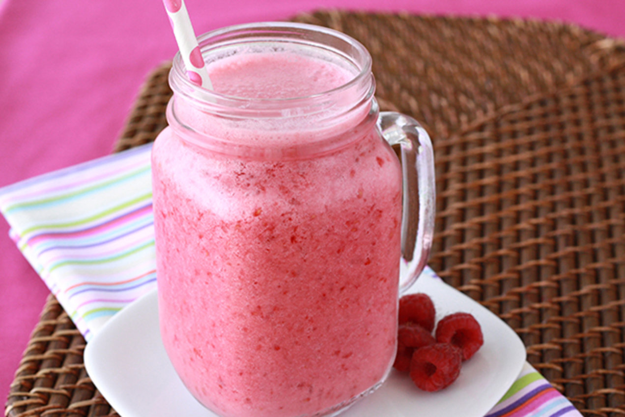 Creamy Coconut Raspberry Smoothie Hungry Girl
