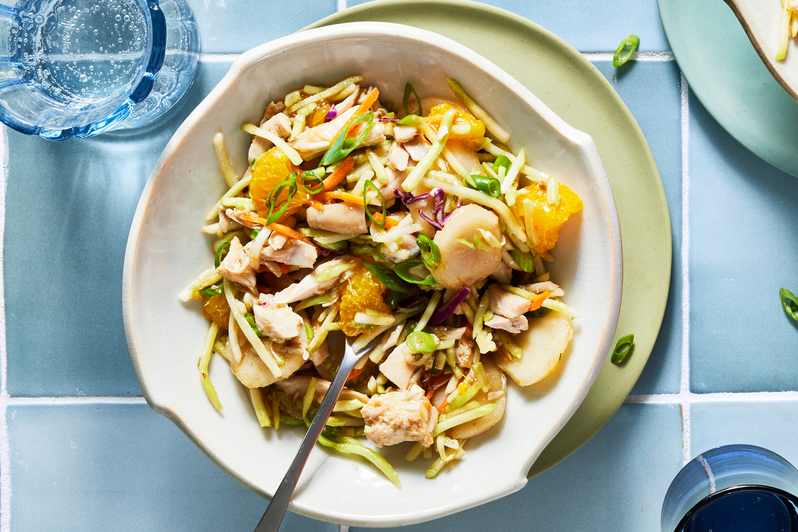 Scoopable Chinese Chicken Salad | Hungry Girl