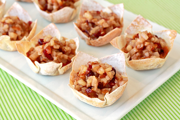 Merry Cranberry Pear Tarts | Hungry Girl