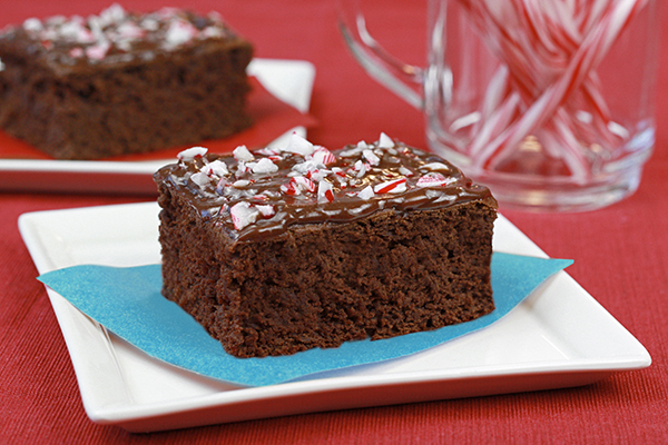 Candy Cane Brownies | Hungry Girl
