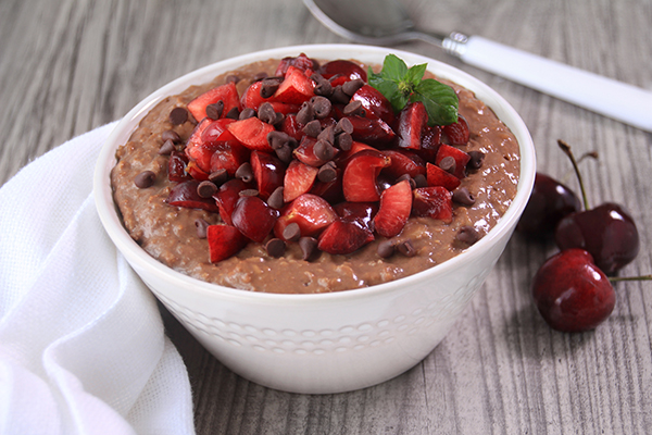 Black Forest Oatmeal | Hungry Girl