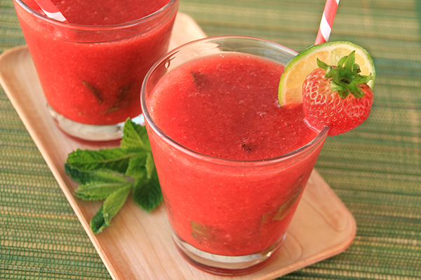Strawberry Frojitos | Hungry Girl