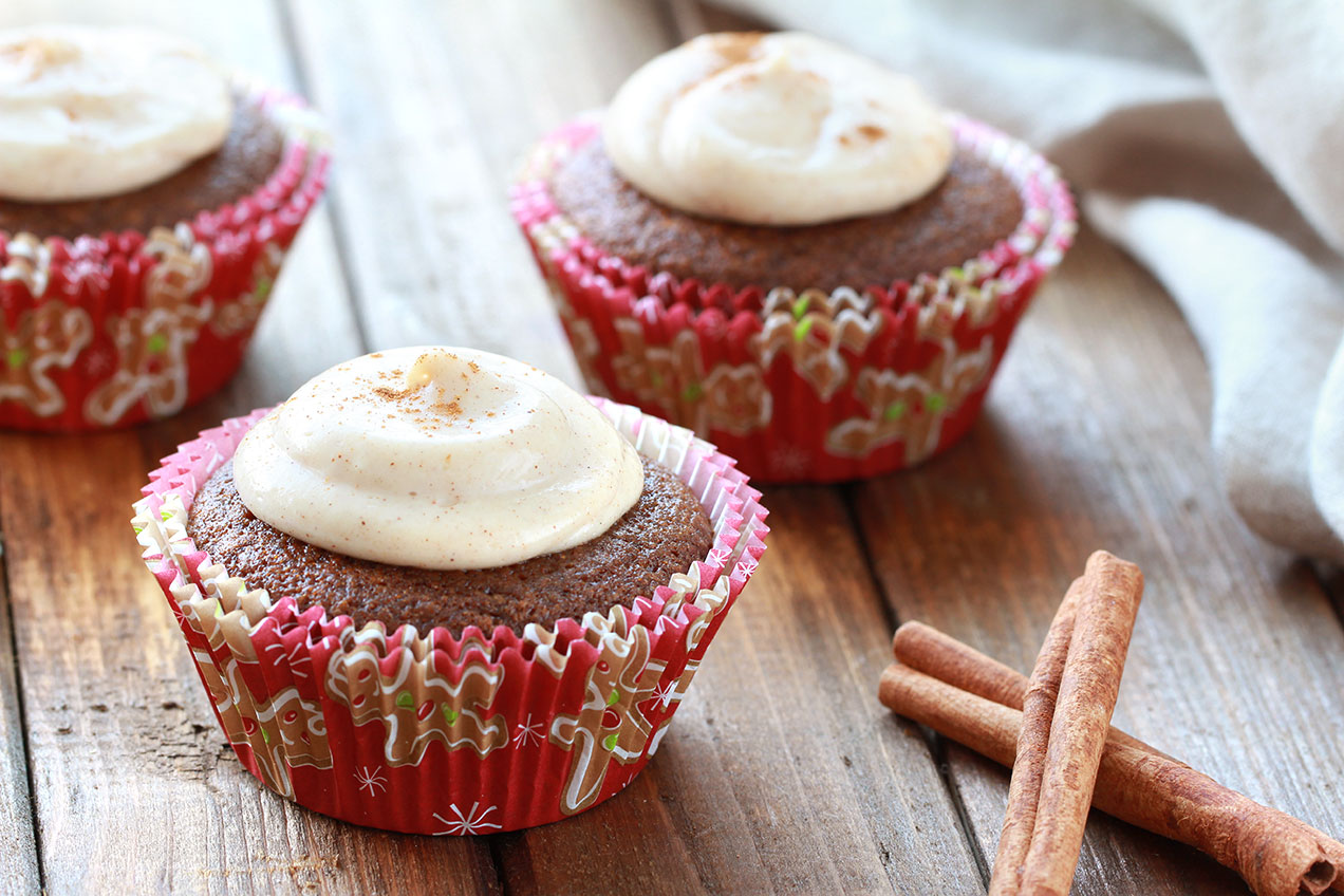 HG's Gooey Gingerbread Cupcakes | Hungry Girl