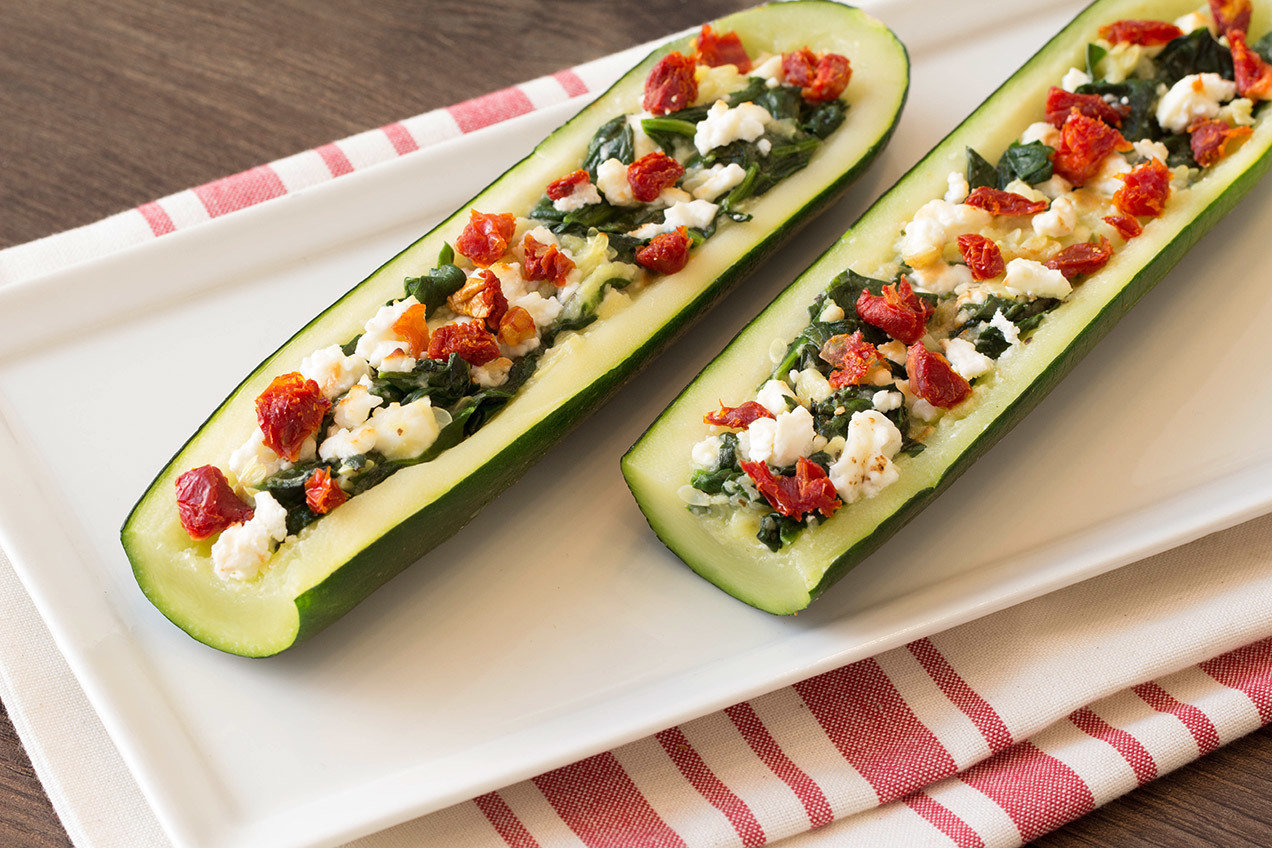 Stuffed Squash Under 200 Calories ChiliStuffed Acorn Squash, Spinach