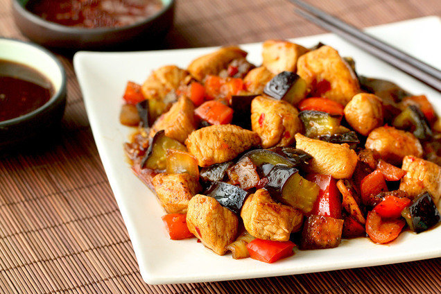 Hungry Girl's Healthy Chicken & Eggplant Teriyaki Stir-Fry Recipe