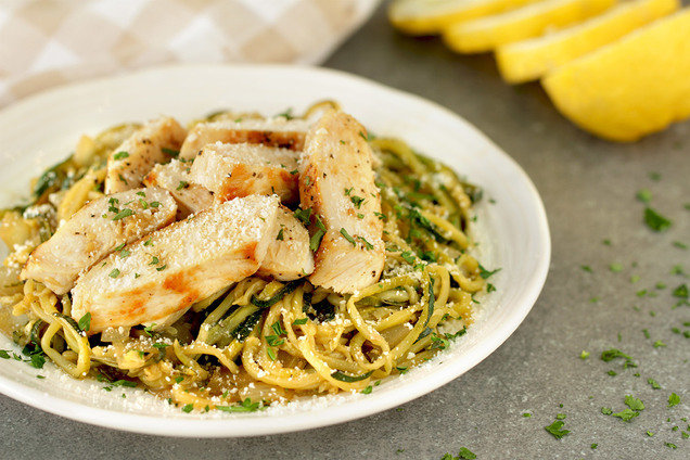 Hungry Girl's Healthy Chicken Scampi Z'paghetti Recipe