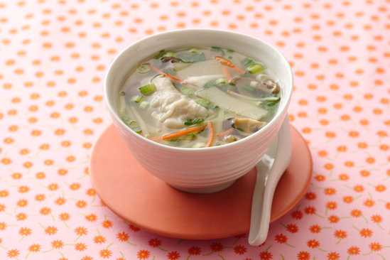 Hungry Girl's Wowowow! Wonton Soup Recipe