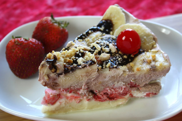 Hungry Girl's Healthy Banana Split Pie Recipe