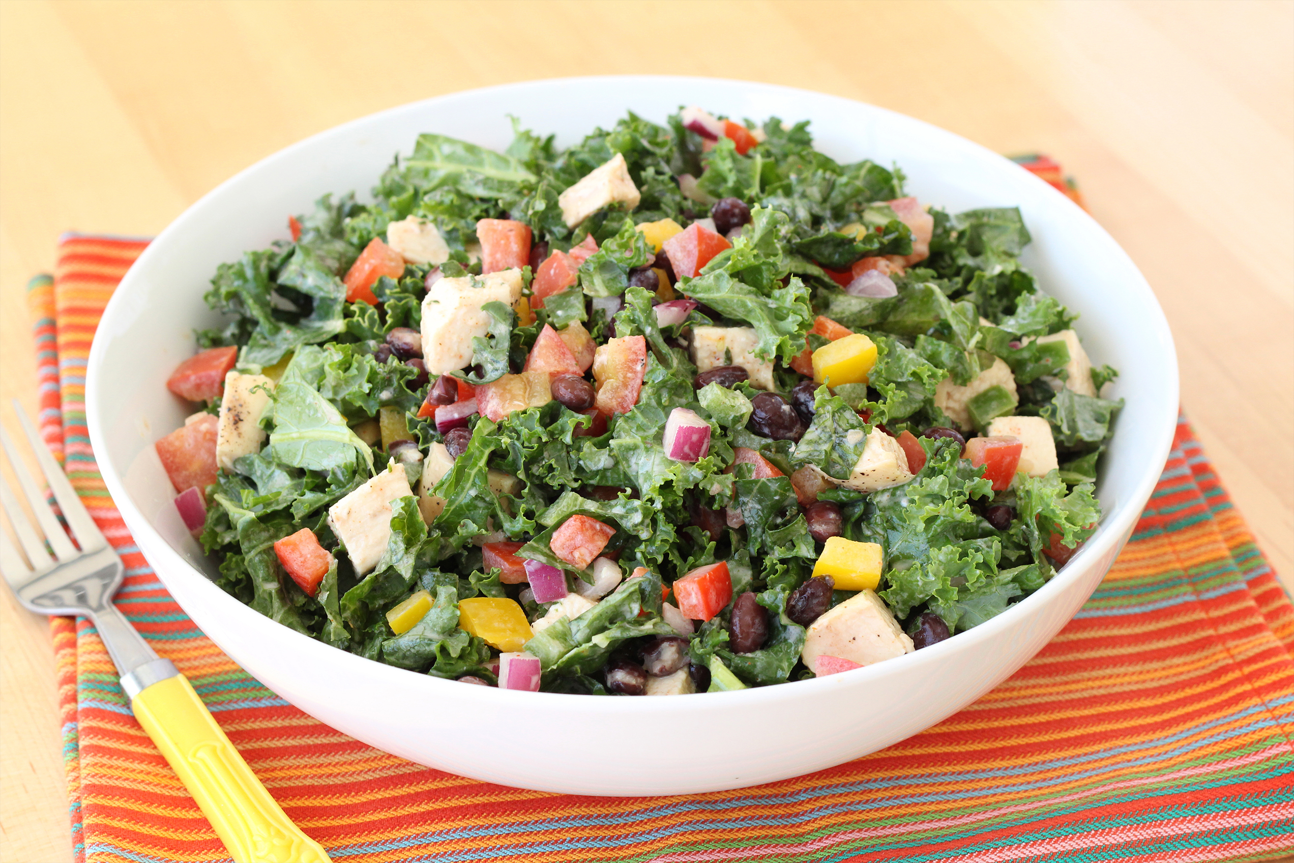 Southwest Chicken Kale Salad | Hungry Girl