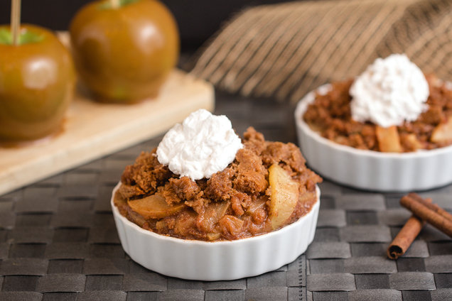 Hungry Girl's Healthy Caramel Apple Dump Cake Recipe