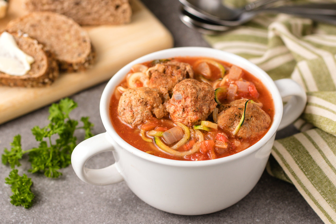 Z'paghetti &amp; Meatball Soup-image
