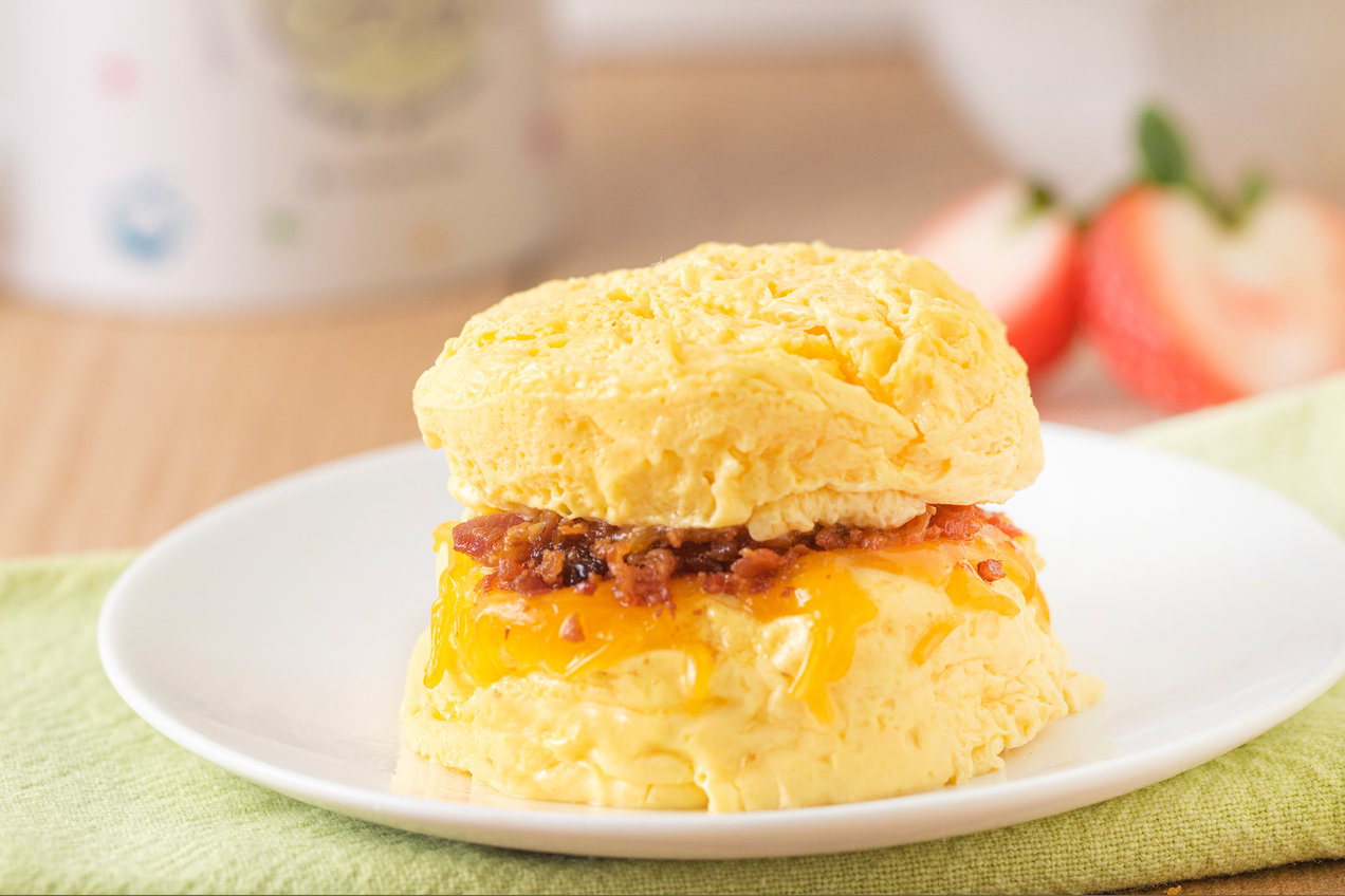 5-Minute Egg-Bun Breakfast Sandwich-image