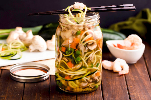 Hungry Girl's Healthy Cup o’ Zoodles with Shrimp Recipe