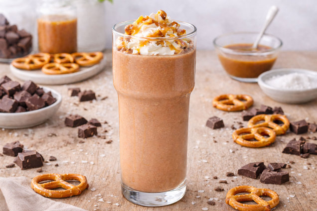 Hungry Girl Healthy Chocolate Salted Caramel Pretzel Shake Recipe