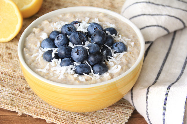 Hungry Girl's Healthy Lemon Coconut Blueberry Oatmeal Recipe