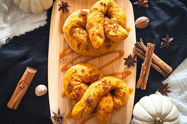 Hungry Girl Healthy Pumpkin Pie Pretzels Recipe