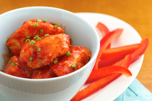 Sweet 'n Sassy Boneless Hot Wings | Hungry Girl